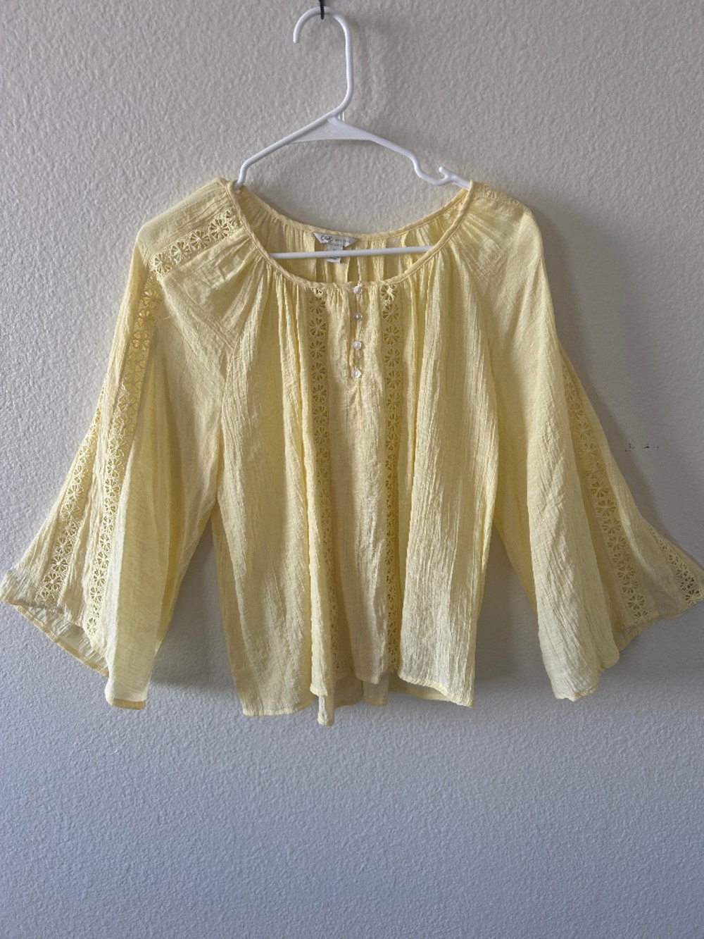 Light Yellow Blouse Size Medium by Cato Fashions